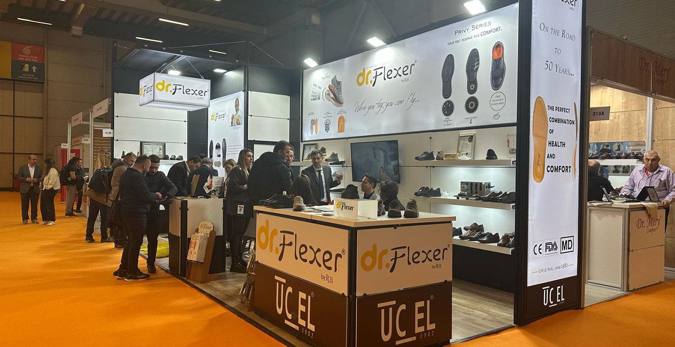 Maxima Fuar Standı Dr.Flexer Expomed Fuarı 2025