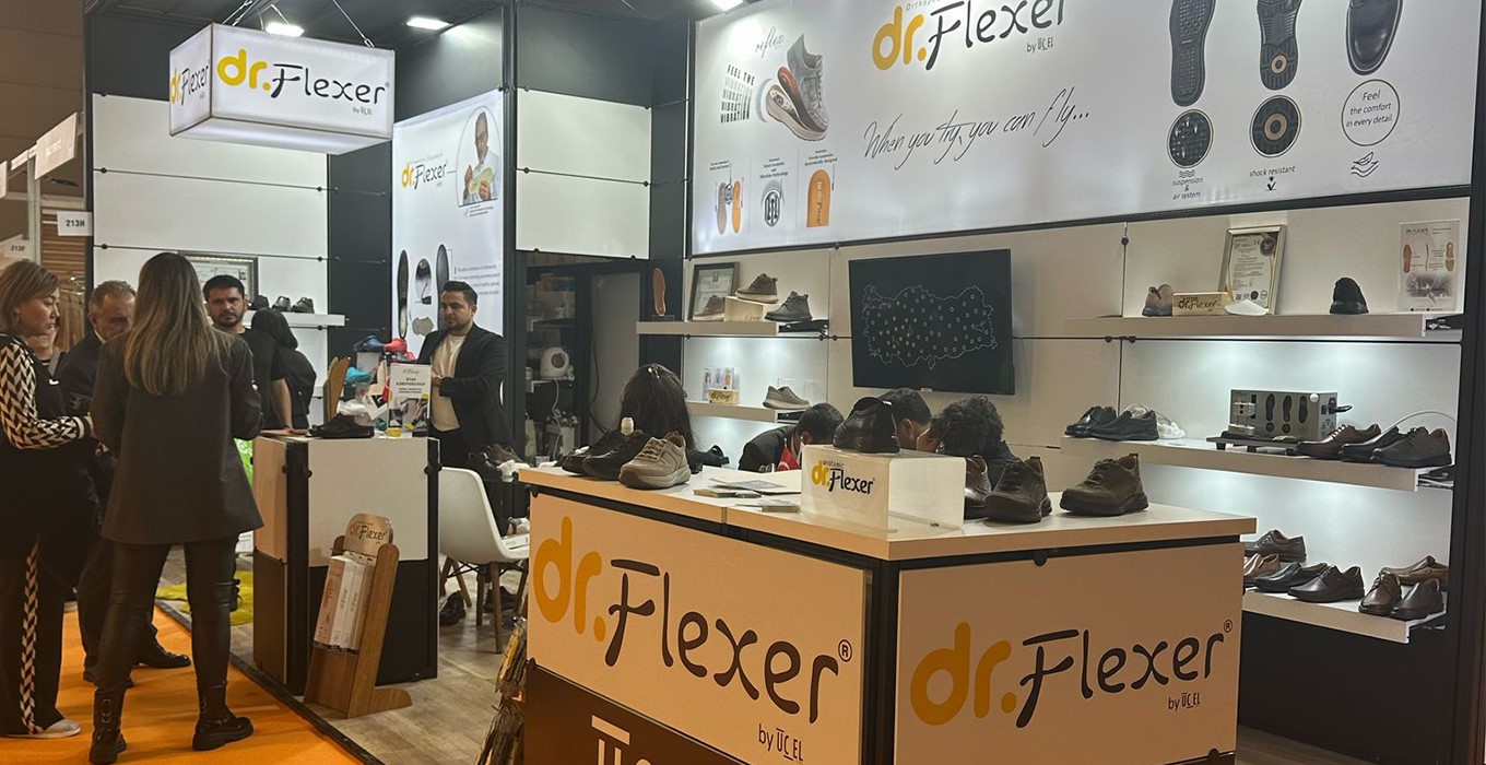 Maxima Fuar Standı Dr.Flexer Expomed Fuarı 2025